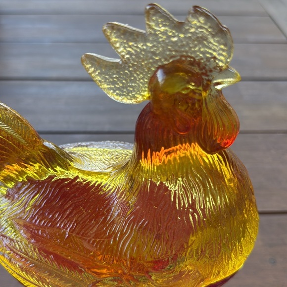 Vintage Red Amber Indiana glass Rooster candy dish. Very unique! - Picture 5 of 6